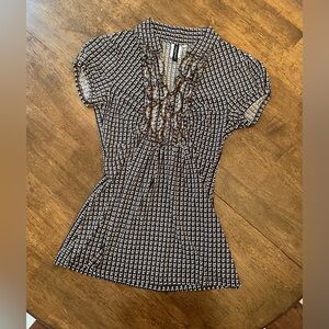 y2k Heart Soul Brown and White Patterned ruffle blouse with puffer short sleeve